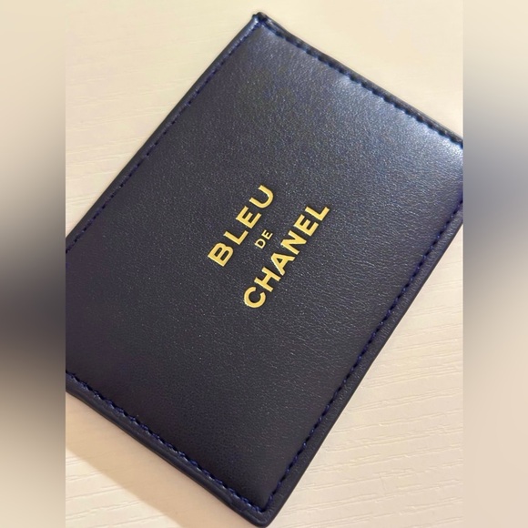 CHANEL Parfums Bleu De Chanel Wallet Cardholder for Men Limited Edition - Picture 2 of 6